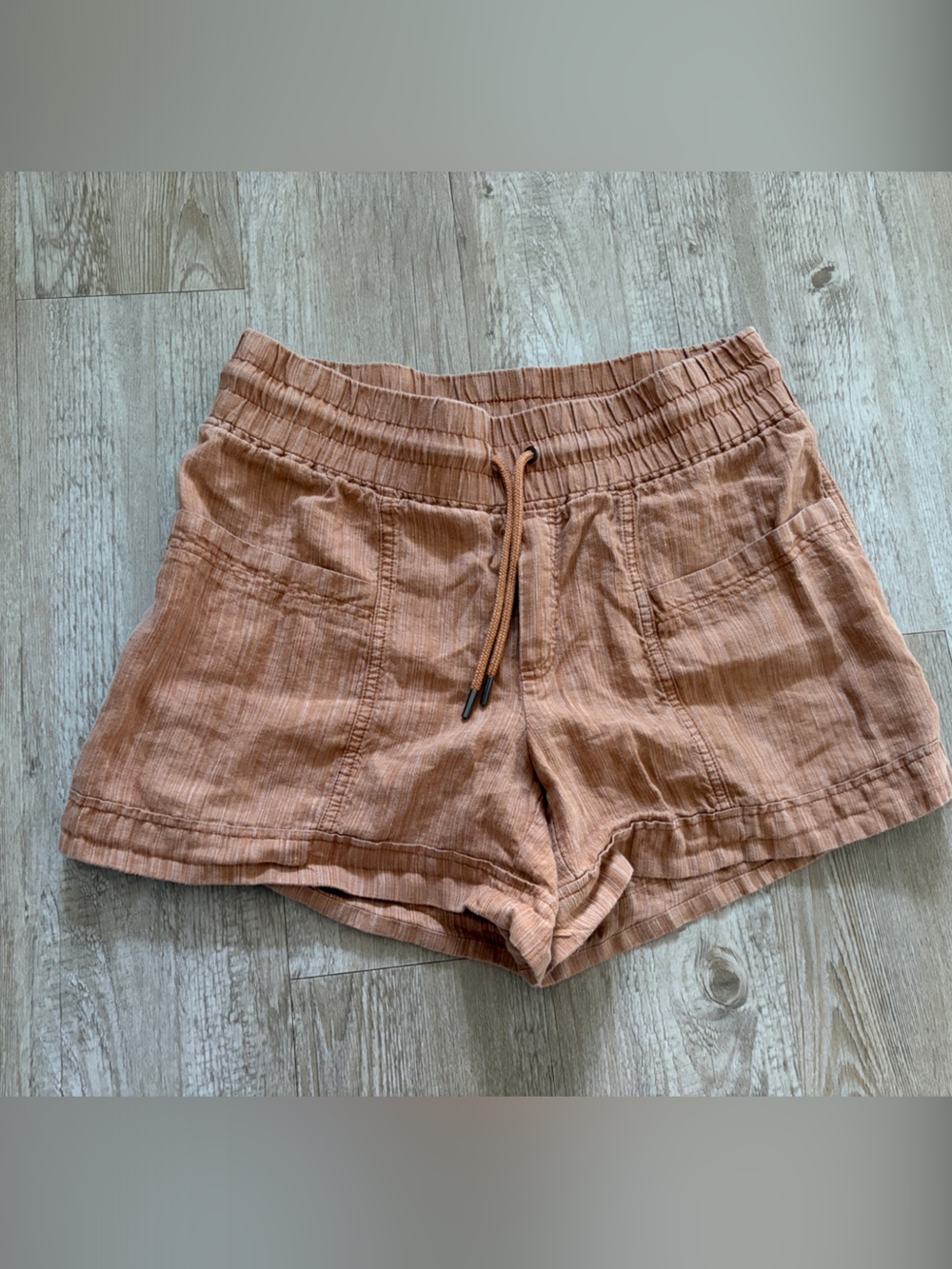 Women’s Athleta Cabo Textured 4” Relaxed Drawstring Shorts - Rust
